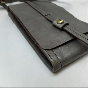 HOBO Gray Leather Credit Card/ID Windown Phone Pocket Crossbody Bag